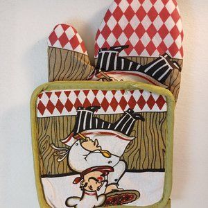 NWT Pot Holder & Oven Mitt Set Chef Luigi Italian Pizza Red Black Beige